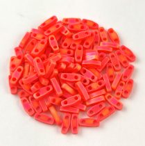   Miyuki Quarter Tila gyöngy - 140fr - Matte Transparent Red Orange AB - 1.2 x 5mm