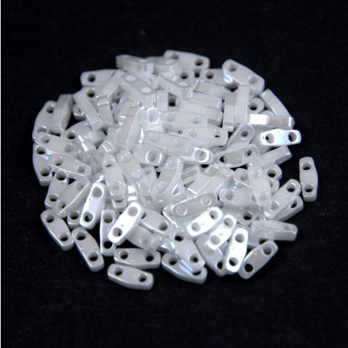 Miyuki Quarter Tila bead - 420 - Pearl White Luster - 1.2 x 5mm