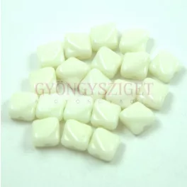   Silky Czech  2 Hole Glass Bead - Opaque Mint Youghurt - 6x6mm