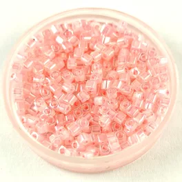 Toho kocka gyöngy - 145 - Ceylon Innocent Pink - 1.5mm