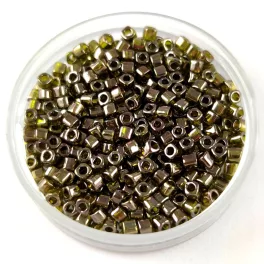   Toho Cube Japanese Glass Bead  -  457  -  FGold Lustered Green Tea - 1,5mm