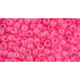   Toho kásagyöngy - 978 - Luminous Neon Pink Lined Crystal - 8/0