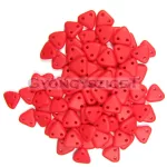 CzechMates 2 Hole Triangle Czech Glass Bead - Matt telt piros -6mm