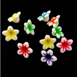 Virág gyöngy mix - műanyag fűzhető - 13x13x7mm